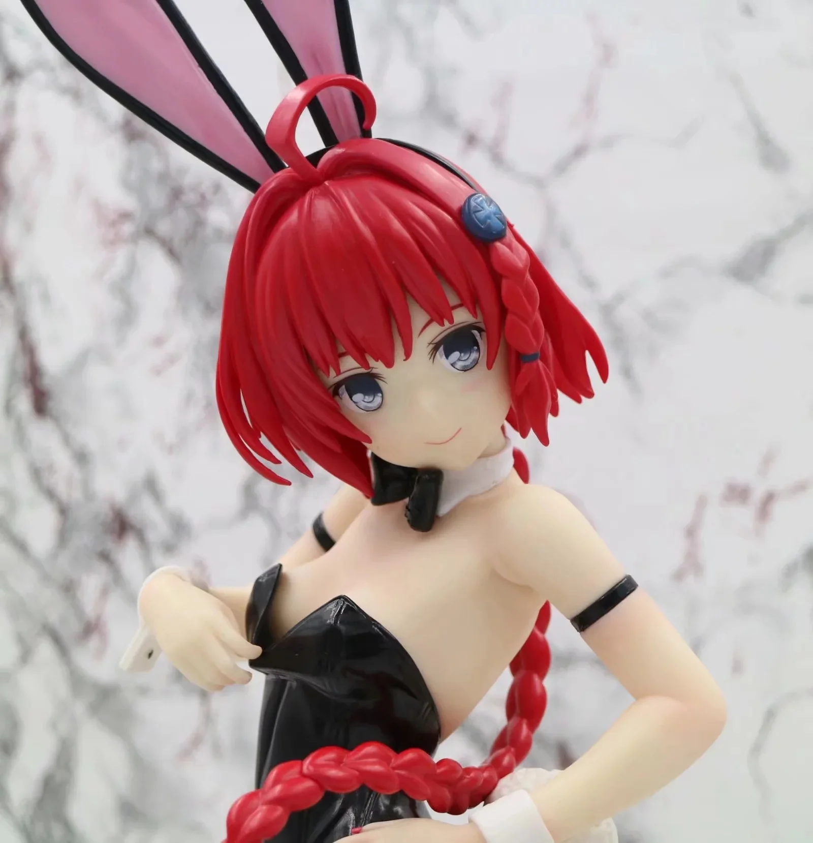 

Anime Toy Darkness of Glorious Black Saki Bud Sub-Bunny Kneeling Boxed Garage Kit