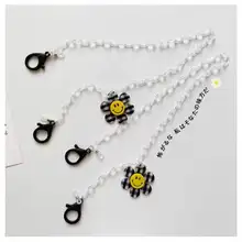 

New small fresh black and white lattice acrylic flower lanyard necklace glasses chain earphone chain lanyard