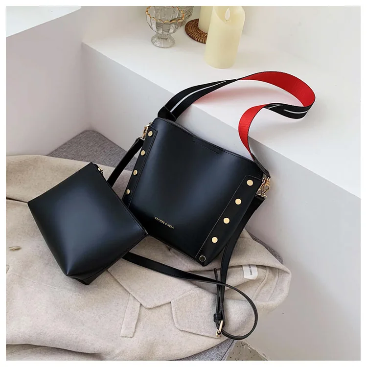 12622149412_2001407584