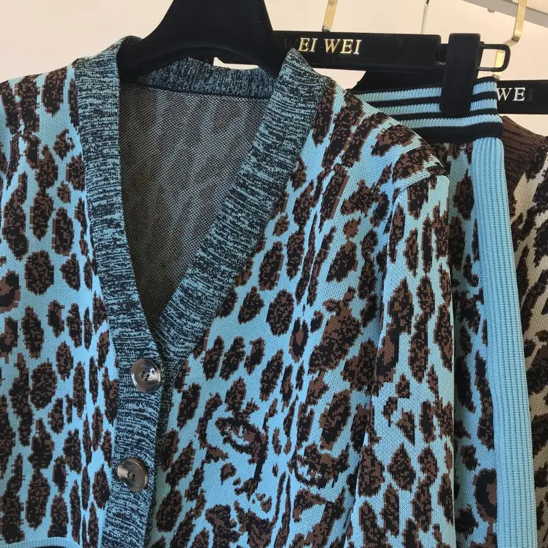 Новые весенние осенние винтажные леопардовые вязаные женские комплекты однобортные с v-образным вырезом полосатые короткие пальто с высокой талией юбки Mw803