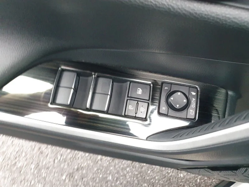 RAV4 3 (1)