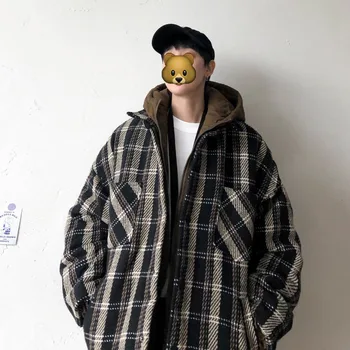 

2019 UYUK Winter Trend Is A Fake Two-piece Tweed Plaid, Color-contrasting, Thickened Warm Hood Ed Men's Coat Masculino Casual