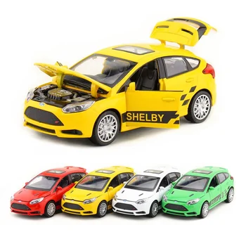 

1:32 Scale/Diecast Metal Model/Ford Focus ST SUV Toy/Sound & Light/For Children's Gift/Educational Collection/Pull back Car