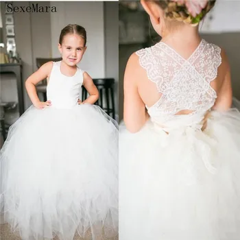 

SexeMara Lovely Crew Neck Straps Flower Girls Dresses Kids Clothes White Tulle Long Girls Formal Wear First Communion Gown