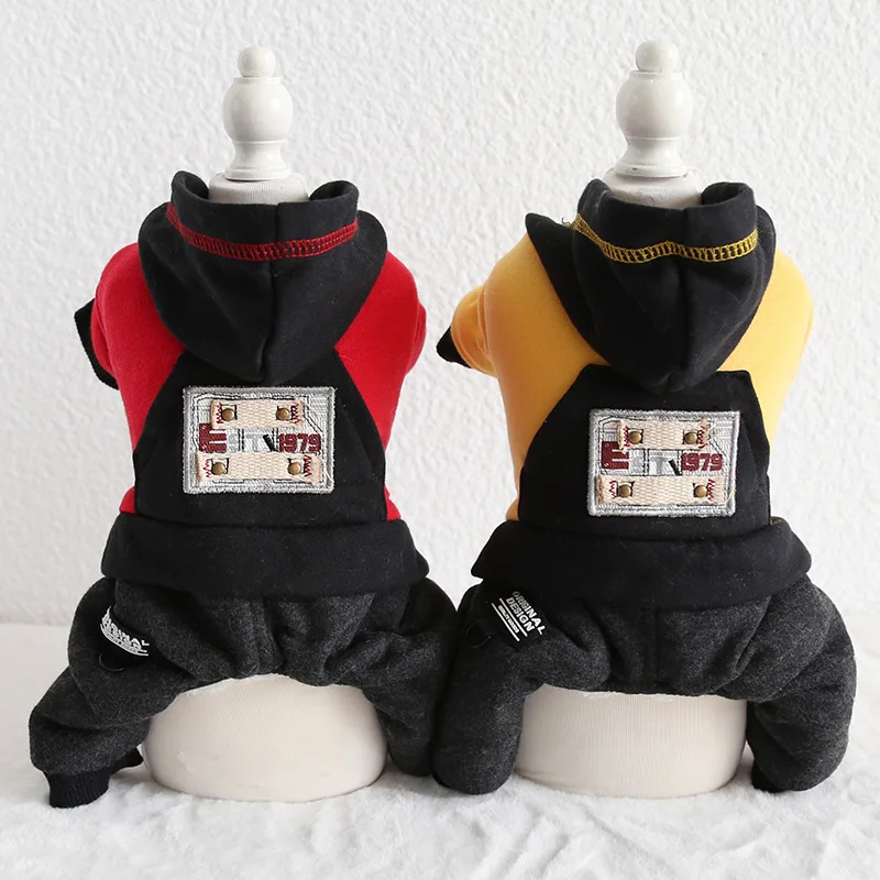 

Autumn and Winter Red Yellow Colors Dog Hooded Four-legged Warm Pet Clothing with Fashion Printing Dogs Products Pet Accessories