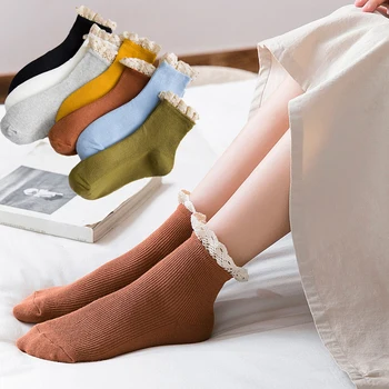 

Lovely Casual Solid Cotton Sweet Lace Ankle Socks Women Japanese Korean Soft Cozy Socks Ladies Candy Color White Female Socks