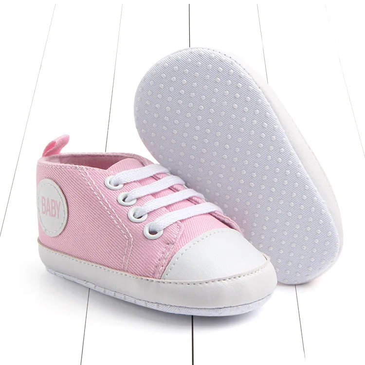 Новая весенняя стильная детская обувь для малышей; кроссовки для девочек и мальчиков; парусиновая обувь; детская обувь с мягкой подошвой для детей 0-18 месяцев - Цвет: Розовый