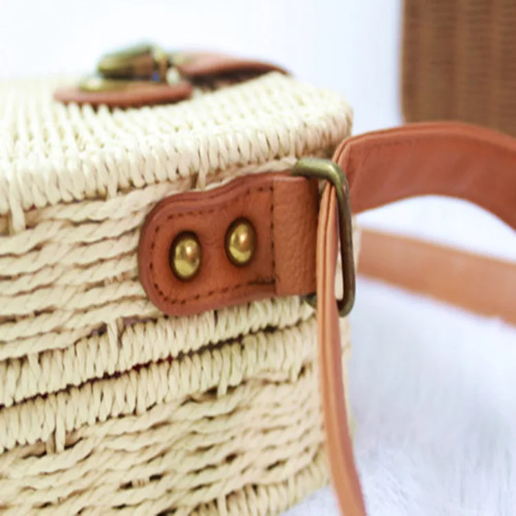 849384045_1304786490