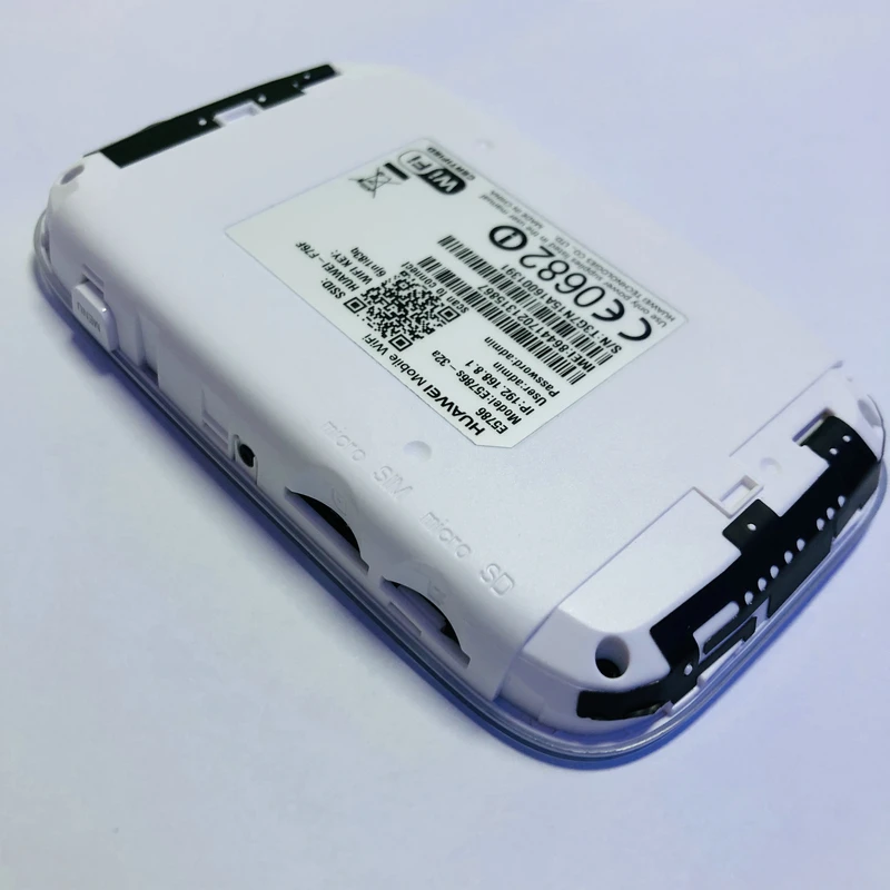  E5786 4G WIFI Router unlocked 4G LTE CAT6 300Mbps E5786s-32a plus antenna
