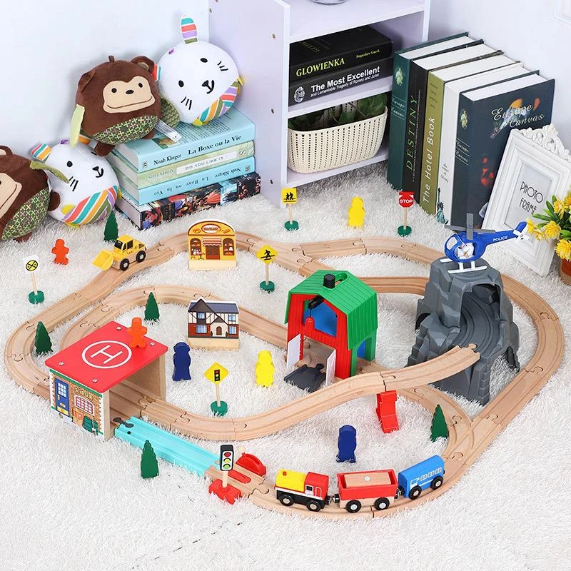 montessori train set