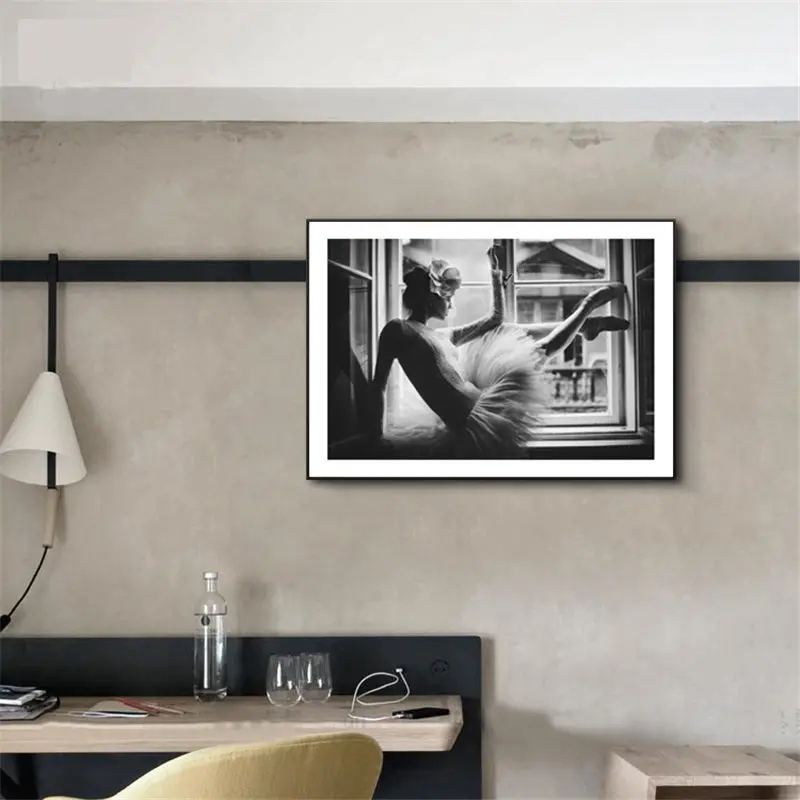 Figure-Dancer-Girl-Ballet-Poster-and-Print-Canvas-Art-Painting-Wall-Art-Black-and-White-Picture (1)