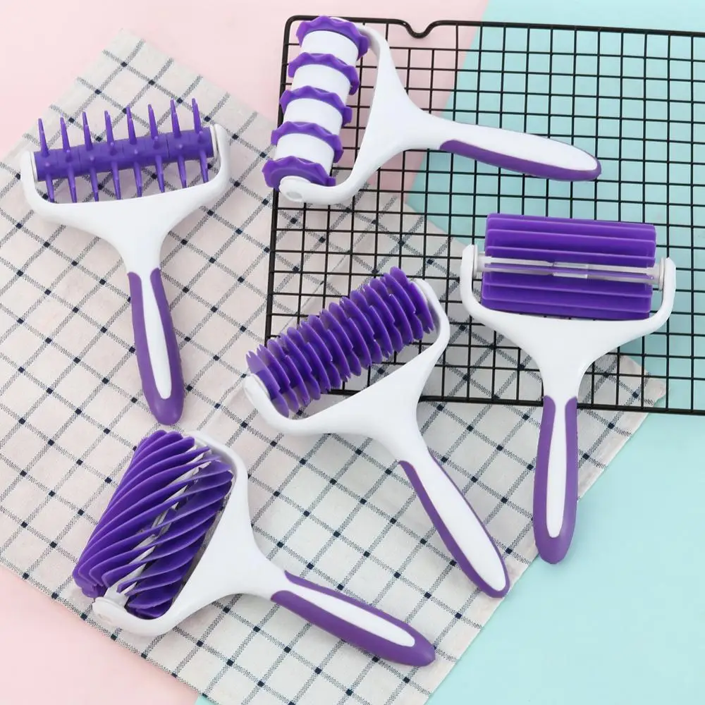 

Dough Wheel Pizza Roller Embossing Cutter Pasta Pull Net Bread Baking Pastry Tool Cake Fondant Kitchen Accessories