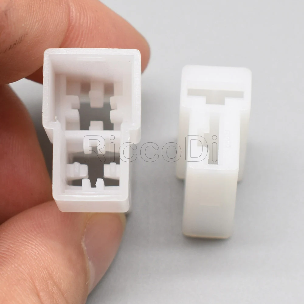 Slide image c52338d7d7ec4b6e8ddfa3b1d9240015