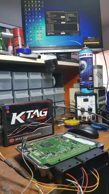 HTB1dWcOzbuWBuNjSszgq6z8jVXal_副本