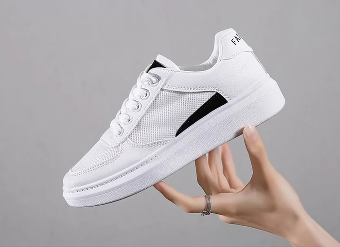

Women Sneakers Ladies Vulcanized Shoes Lace Up Round Toe Casual Women Shoes Fashion Women Shoes Footwear Size 35-40