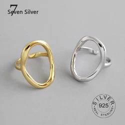Elegant Antique - Inspired Adjustable Sterling Silver Ring in Gold Finish - Resizable (Silver)