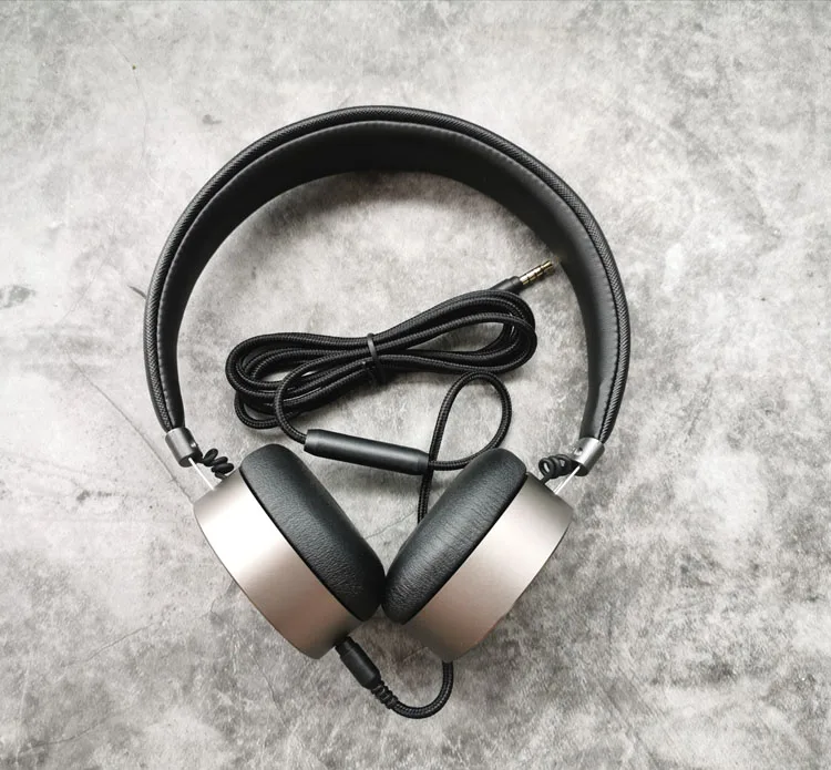 

hifi headphone 32ohms 111db Female poison High resolution