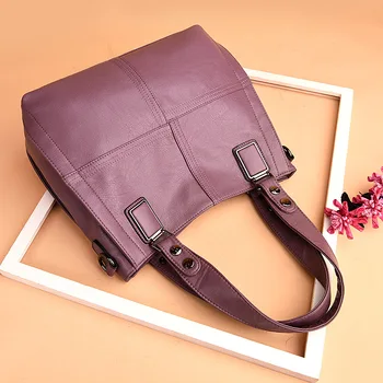 

2020 New European and American Fashion Handbag Crossbody Bag