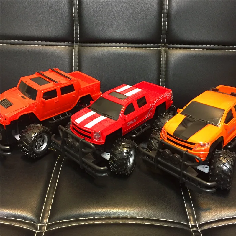 1: 18 Моделирование Электрический RC автомобиль Рок Гусеничный пульт дистанционного управления игрушки автомобили на радиоуправлении led 4x4 привод внедорожные Игрушки для мальчиков