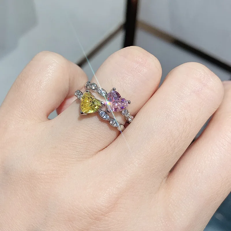 

Funmode New Heart Shape Women Rings For Female Engagement Adjustable Naija Bridal Finger Ring Wholesale FR307