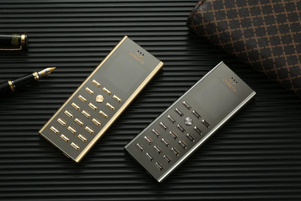 

New Style V01 Card Type Mobile Phone Students Men And Women-Mini Extra Small Candy Bar Metal Cool Pocket