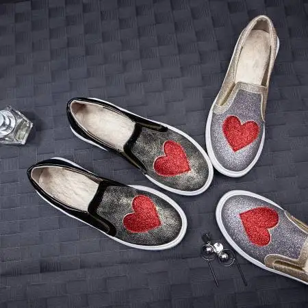 

2019 Early Spring Shoes Women's New Style Loafers Sweet Heart Shape round-Toe Foot Covering Flat Platform Shoes 2802