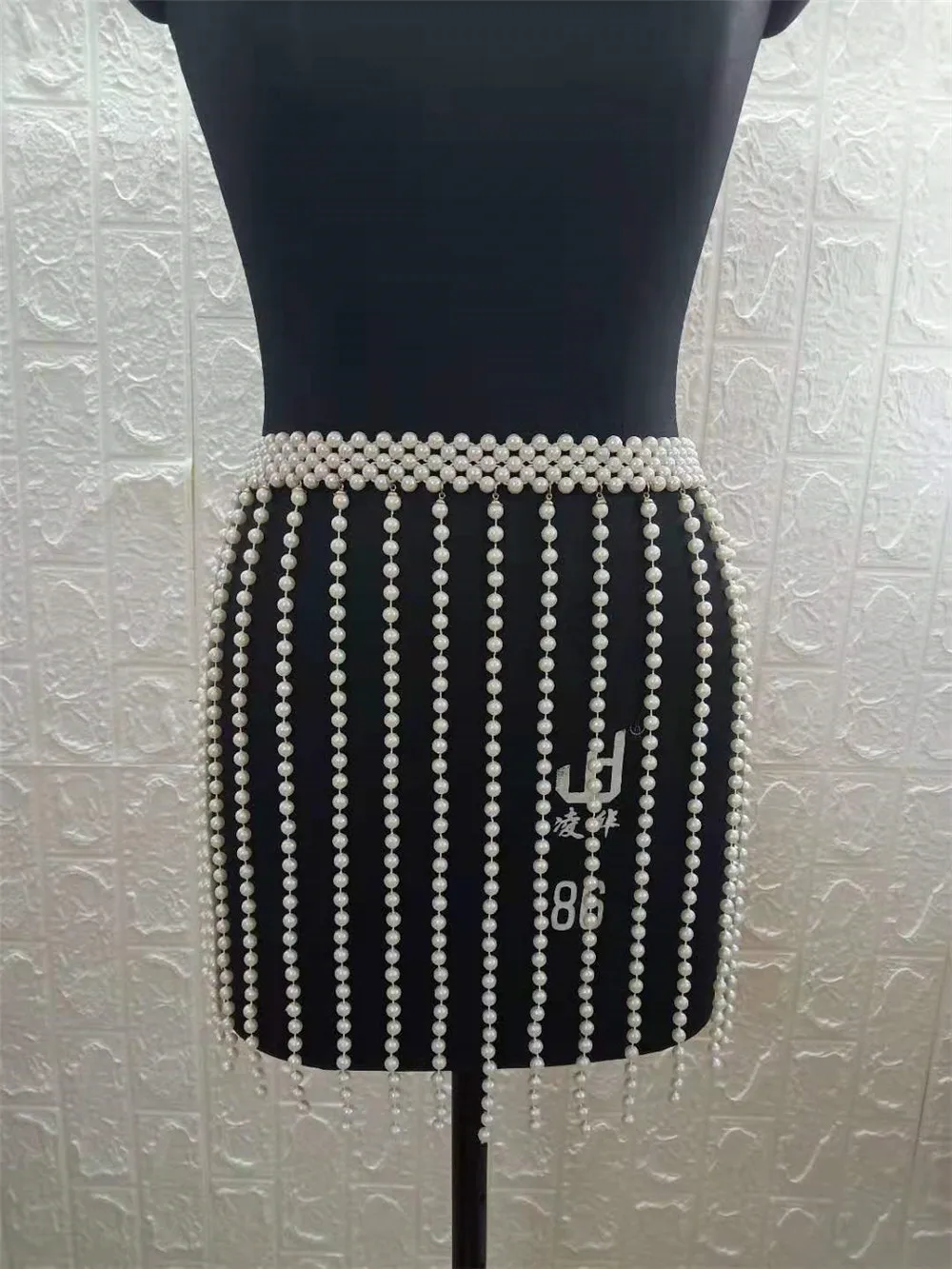 Европа и Соединенные Штаты Лето ручной работы жемчуг бисера сшивание сексуальная юбка женская точка