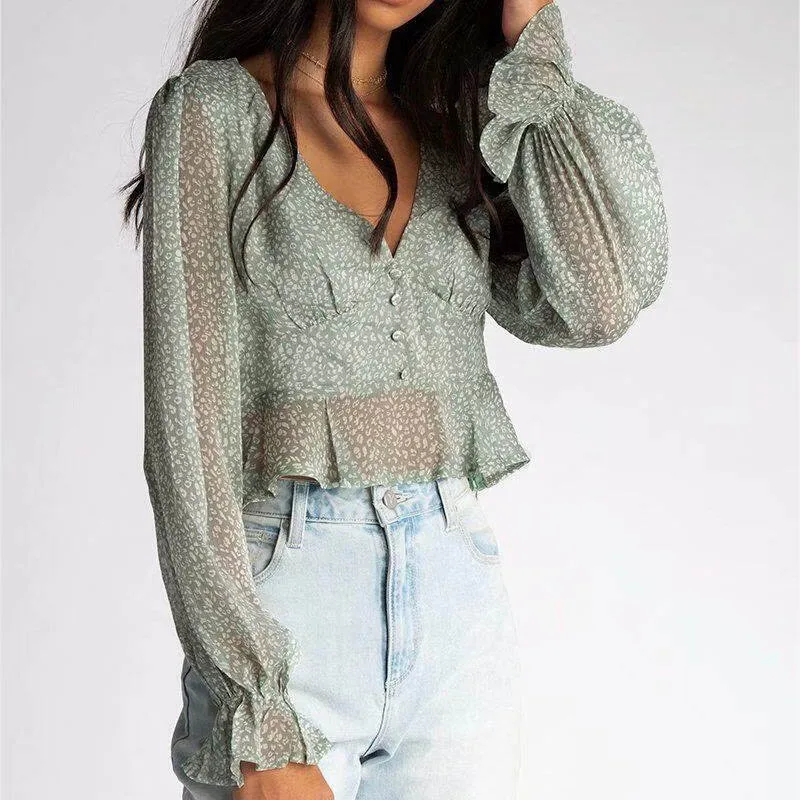 buttoned petal sleeve top