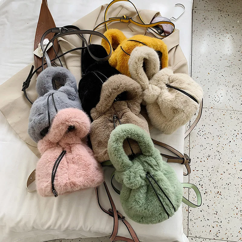 Рисунок 3 - Зимняя модная мягкая плюшевая женская сумка-мешок