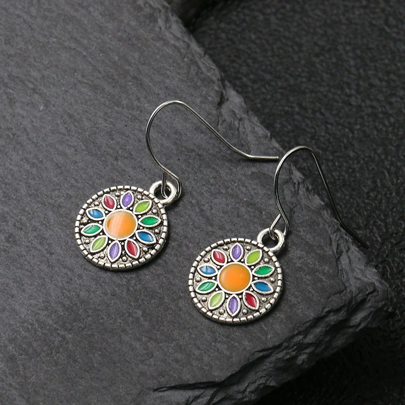 12448712947_1090711088