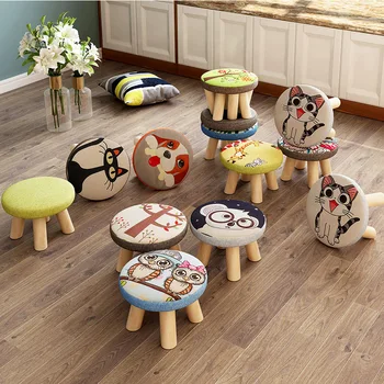 

4-leg Solid Wood Round Kids Stool Cute Cartoon Removable Seat Cover Wooden Stool Chair for Children Foot Stool Kids Furniture