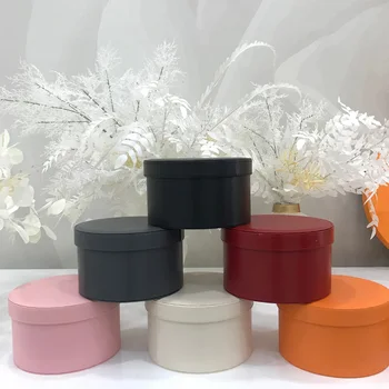 

Flower Bucket Round Leather Box Florist Gift Packaging Bouquet Holder Home Decor with Lid for Wedding Birthday Valentine's Day