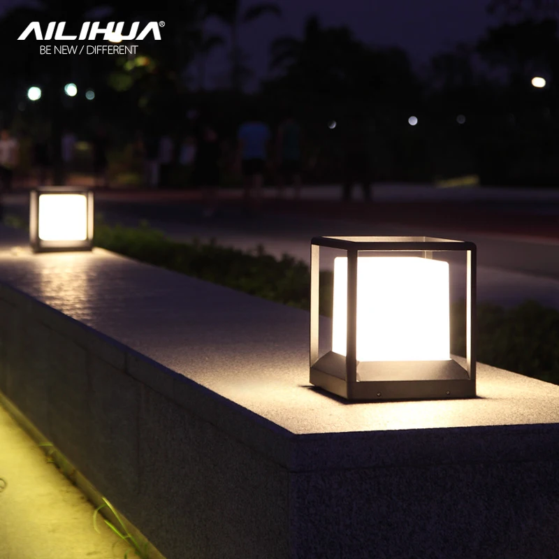 Solar outdoor waterproof column head lamp courtyard column lamp villa garden wall lamp connected to switch column lamp gate lamp 3