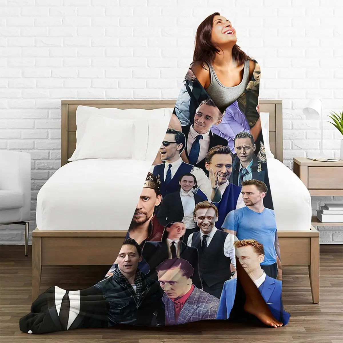 �� Hiddleston �ݶ��� ��� ���� ��/���� ���� �ڸ� ����� �丶�� ������ Hiddleston ���� �ڵ��� �̺ҿ� ���� ��並 ����