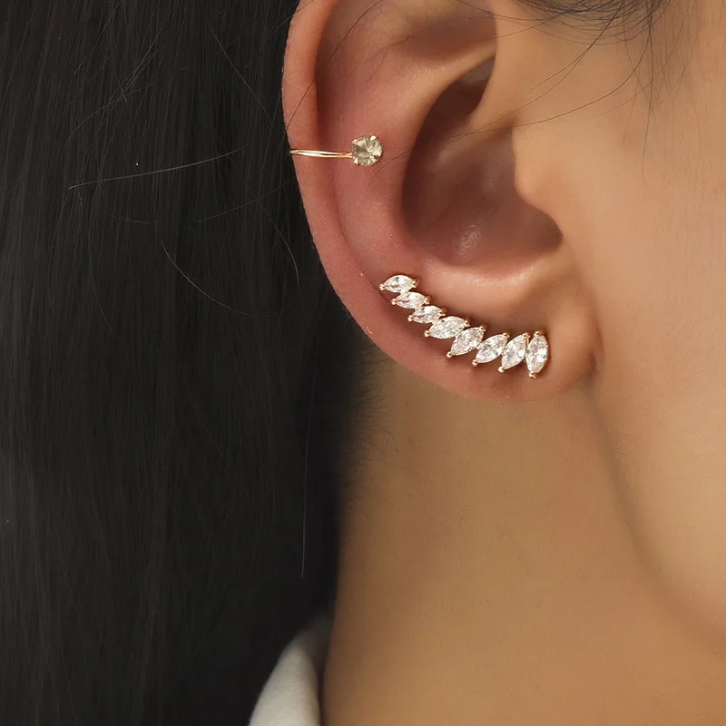 2021 New Ear Clip Bohemian Gold Color Ear Cuffs Zircon Leaf Clip Earrings For Women Climbers Stud Earring Fashion Accessories