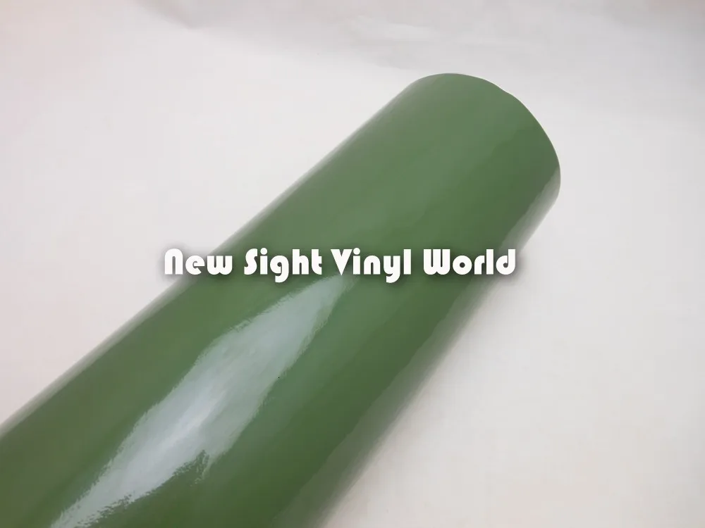 Glossy-Military-Green-Vinyl-02