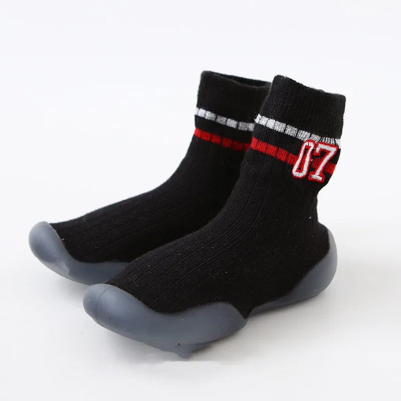 Черный 19 years autumn and winter new children's socks shoes baby toddler shoes baby soft bottom non-slip floor socks shoesZQ - Цвет: Черный