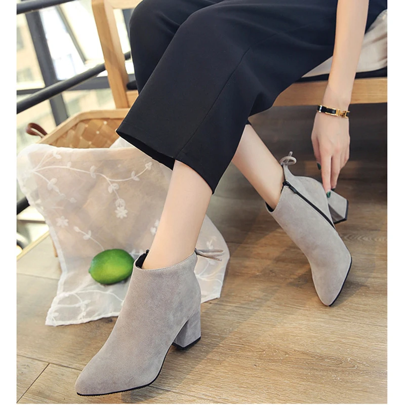 

2019 Hot Autumn Fashion Women Martin Boots Zip Casual Flock Boots Pointed Toe High Square Heel Warm Women Ankle Boots Size 35 45