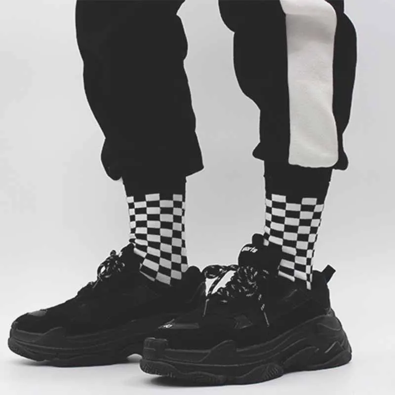 Korea Funky Checkerboard Harajuku Trend Spring Socks Unisex Geometric Checkered Socks Men Hip Hop Cotton Streetwear Novelty Sock