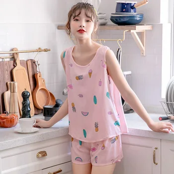 

Two Piece Set Printed Womens Pajamas Set Summer Tank Tops And Shorts Female Sleepwear Set 2020 Fashion Pajamas Suits Ladies