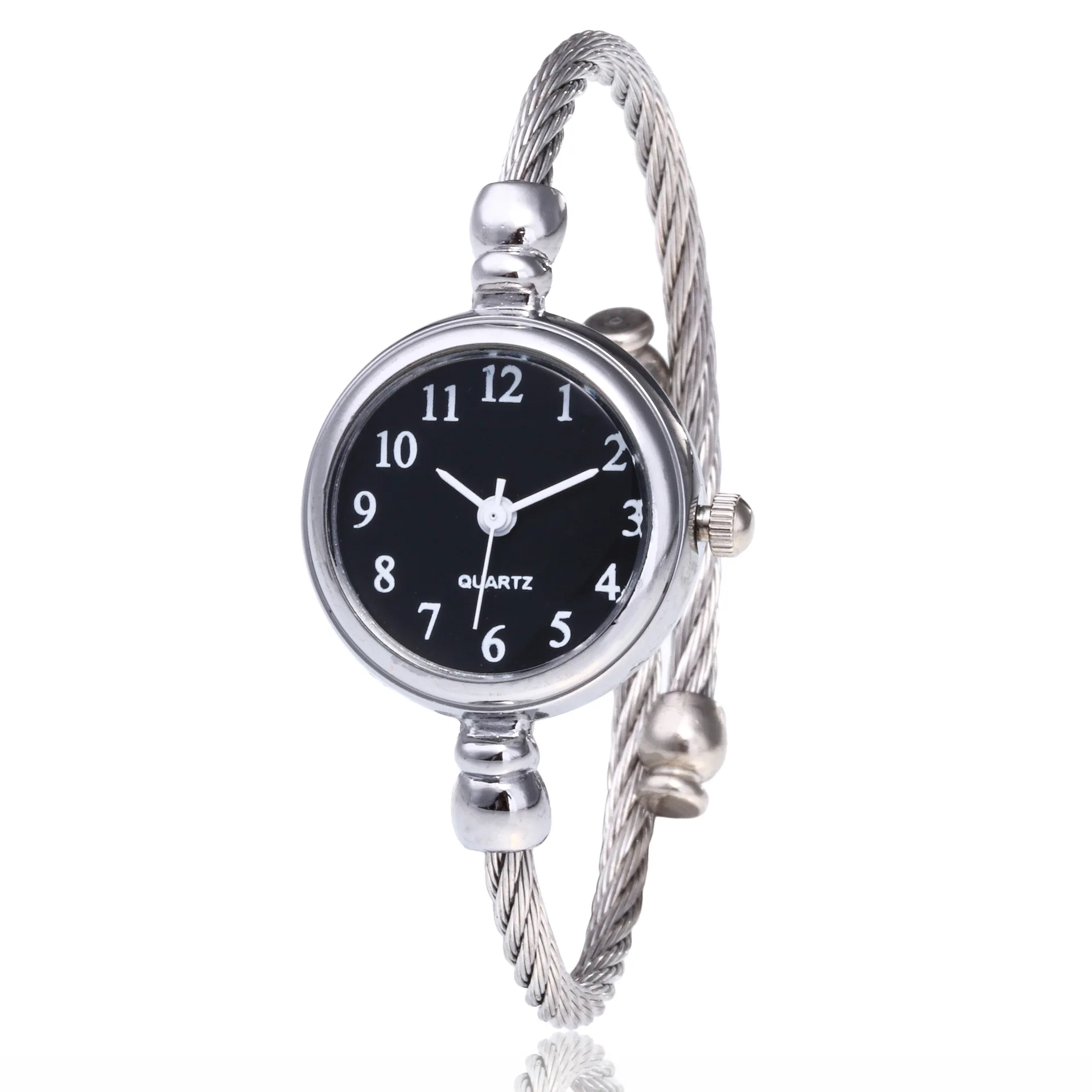 

CHIC Wind Mori Girl Line Hipster Female Students Watch Korean-style Simple Trend Bracelet Watch Silver Bracelet Watch Accessorie