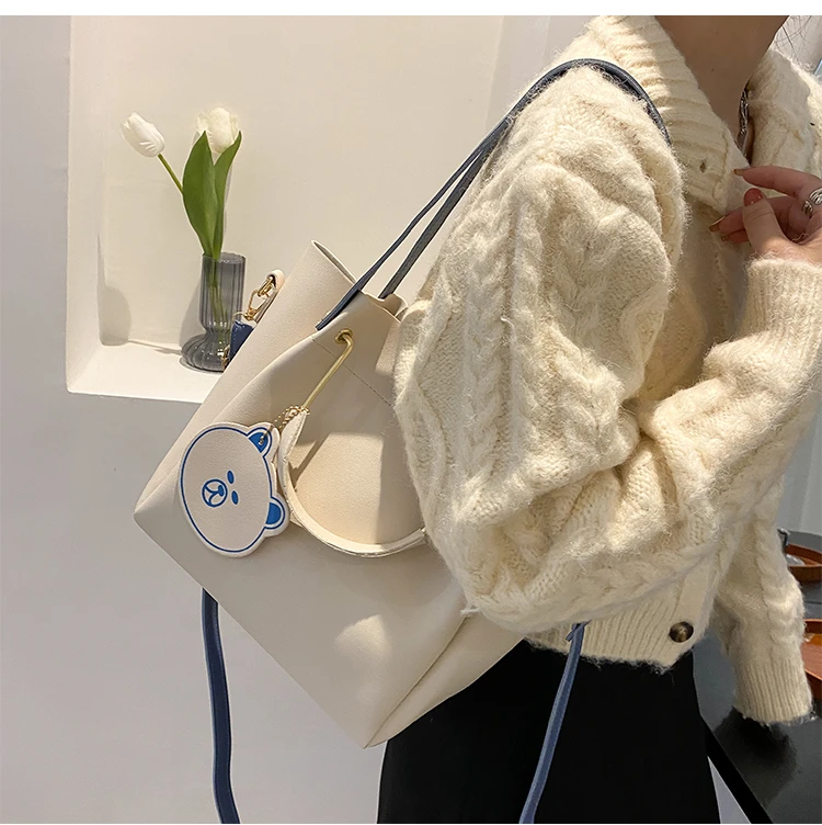 Luxury Handbags Designer Letter Pu Leather Women Shoulder Bags High Capacity Ladies Crossbody Bag Fashion Casual Female Tote Bag