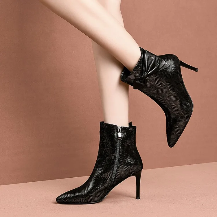 

Tanariya New Arrival Shoes woman Boots women Women's oxhide boots with high heels, thin heels and bow bow for winter 2019