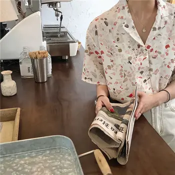 

COIGARSAM Vintage Short Sleeve Shirt Womens tops Print Turn-down Collar Women shirts Red Green 8618a