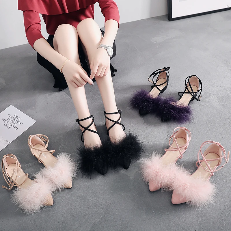 

Rome Sandals Woman Summer Small With Low With Sharp Wind Single Shoe