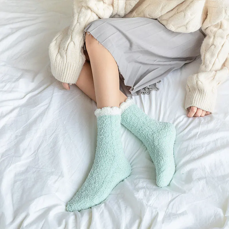 Мягкие полосатые носки коралловый флис кровать пол утолщаются одноцветные носки пушистые зимние теплые дышащие чистый носок для сна для женщин