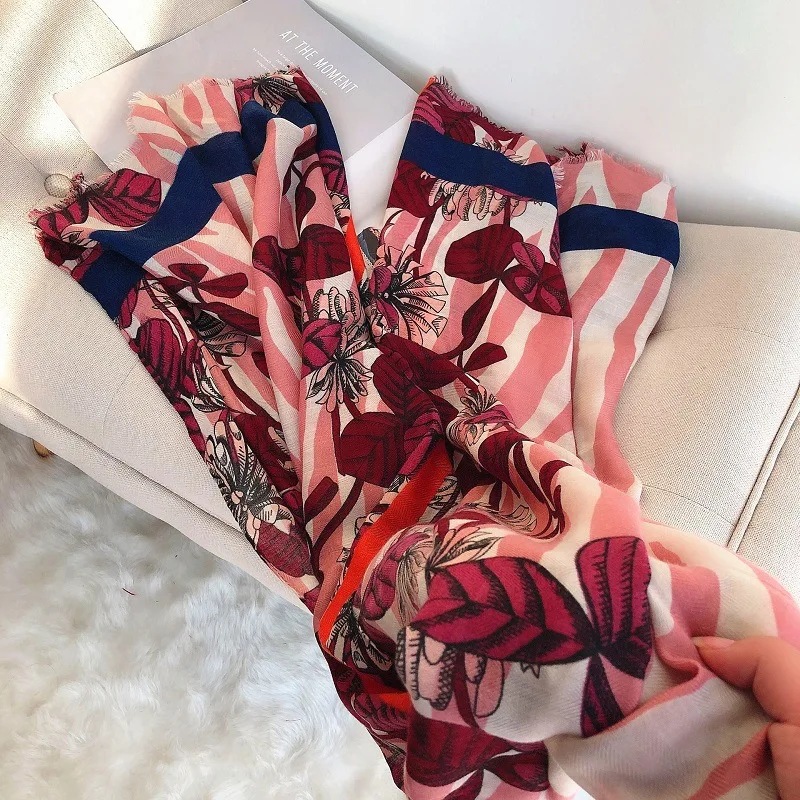 Ladies New Fashion Floral Leaves Fringe Viscose Shawl Scarf Autumn Winter Warm Thick Pashmina Stole Muslim Hijab Sjaal 180*100Cm