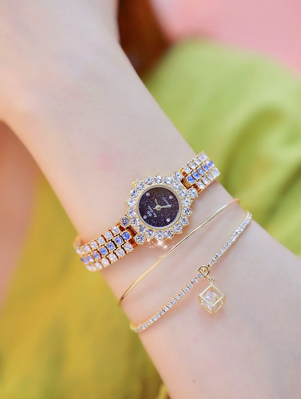 9550696470_381868954