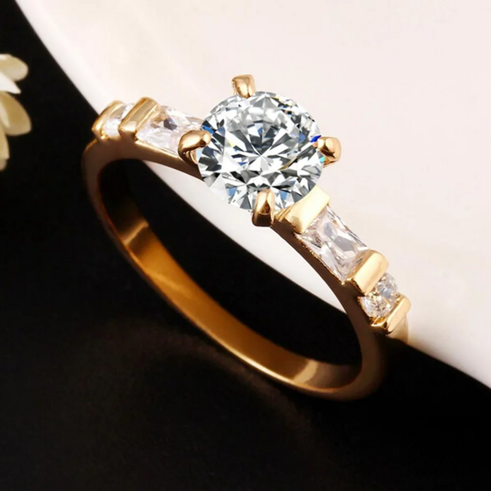 Модные украшения Титан Нержавеющая сталь кольца для Для женщин кольцо Австрийское кольцо с кристаллами золотые Цвет палец ювелирное изделие