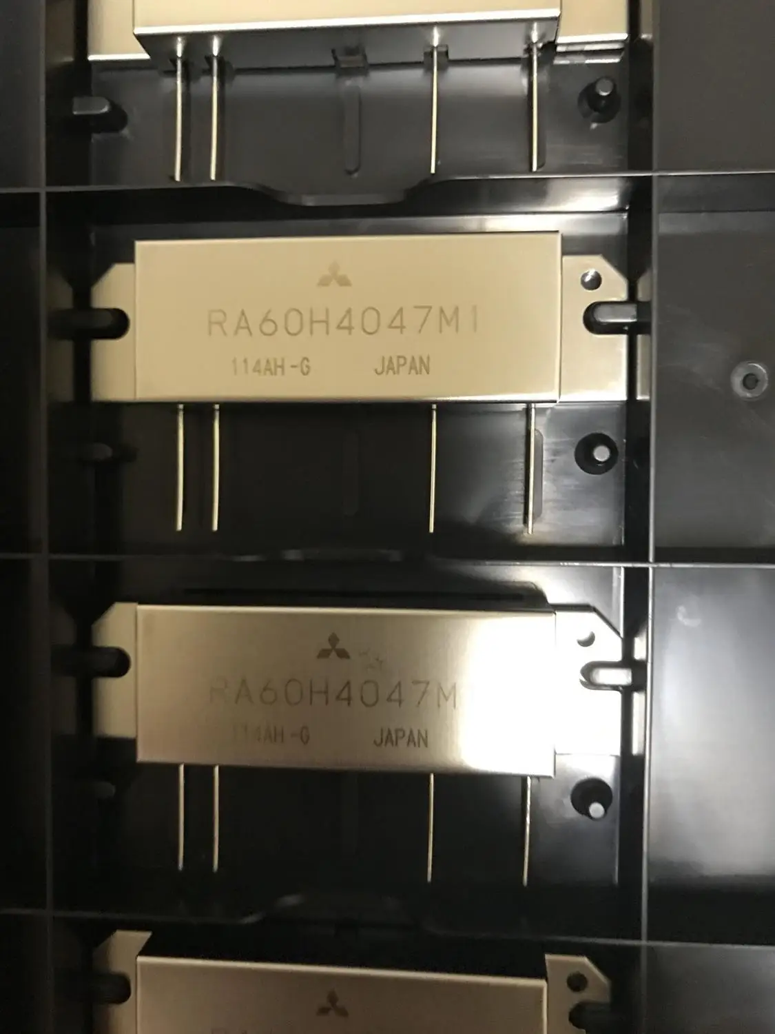 RA60H4047M1 RA60H4047M Новый |